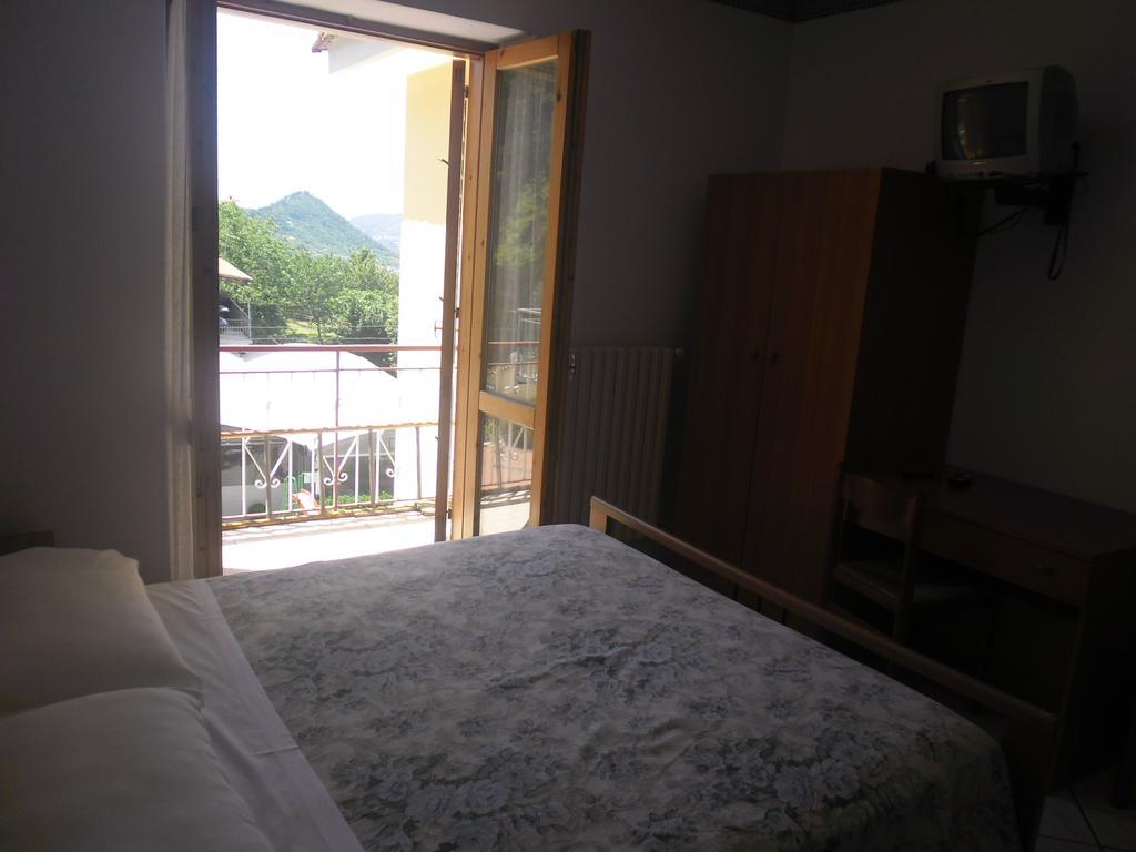 Agriturismo La Selva Cava deʼ Tirreni Oda fotoğraf