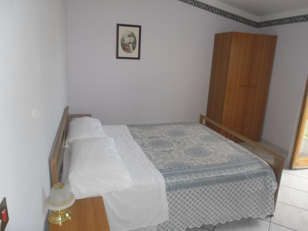 Agriturismo La Selva Cava deʼ Tirreni Oda fotoğraf